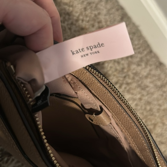 Kate Spade NY Leather Convertible Med. Crossbody Bag - Picture 7 of 7